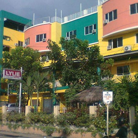 Lylie Hotel Cebu Exterior photo
