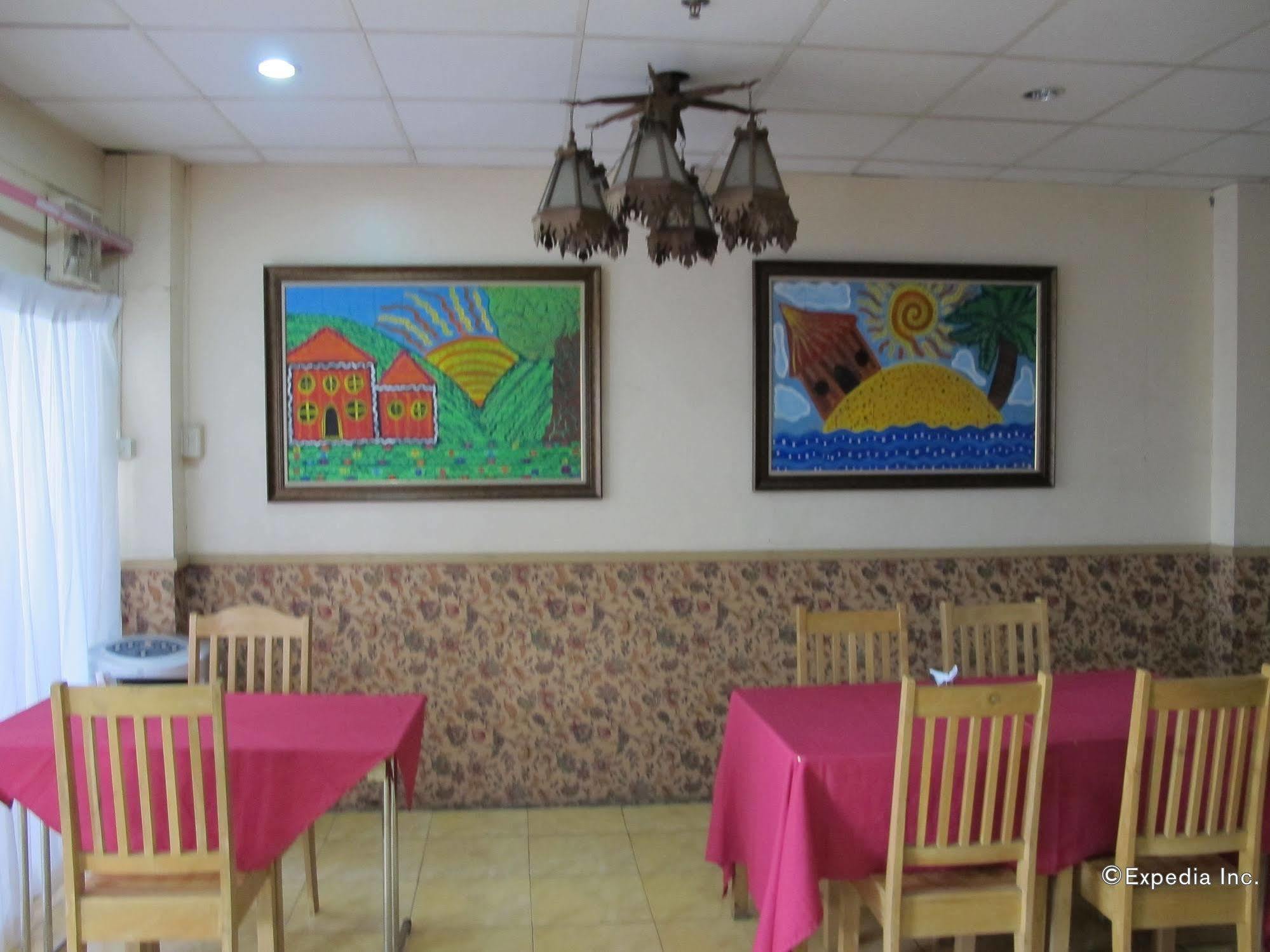 Lylie Hotel Cebu Exterior photo